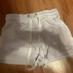 Bombshell Sportswear jogger shorts XS white